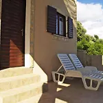 Seaside Family Friendly House With A Swimming Pool Cove Ladjin - Landjin, Pasman - 20394 Hébergement de vacances Tkon