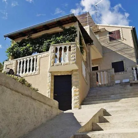 Seaside Family Friendly House With A Swimming Pool Cove Ladjin - Landjin, Pasman - 20394 * Tkon