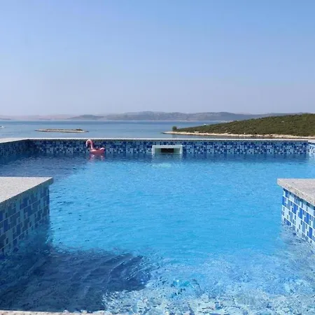 Seaside Family Friendly House With A Swimming Pool Cove Ladjin - Landjin, Pasman - 20394