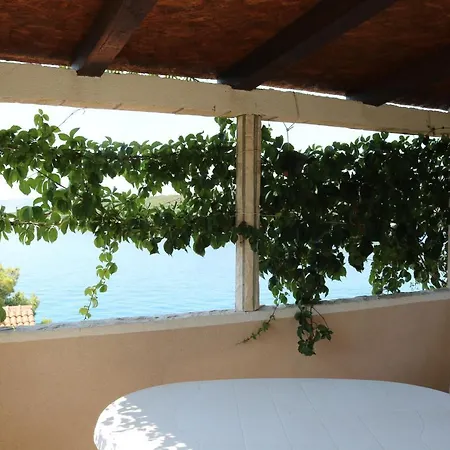 Seaside Family Friendly House With A Swimming Pool Cove Ladjin - Landjin, Pasman - 20394 *