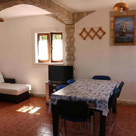 Ferienhaus Seaside Family Friendly House With A Swimming Pool Cove Ladjin - Landjin, Pasman - 20394 *
