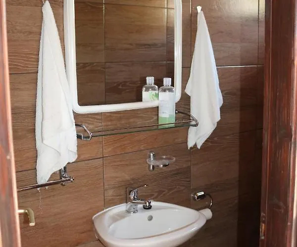 Seaside Family Friendly House With A Swimming Pool Cove Ladjin - Landjin, Pasman - 20394 Tkon